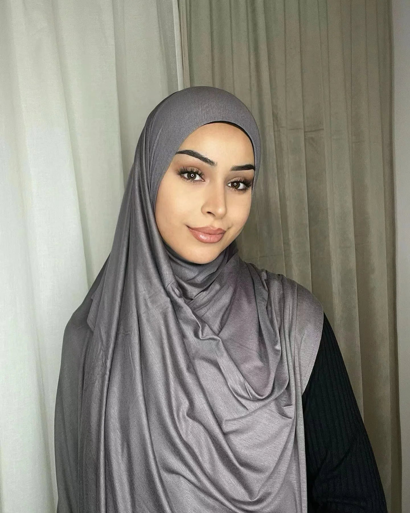 170x70cm Rayon Modal Hijab – Soft & Versatile Everyday Scarf